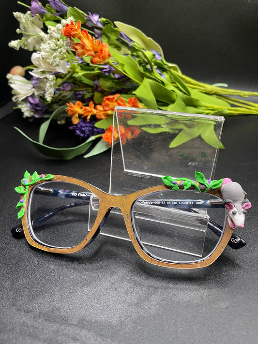 magnetic glasses topper - opossum 3d modeled clay, possum, possum toppers, opossum toppers, flower, flowers, floral, magnetic glasses topper, fits pair eyewear, wanda, ella, casper, kirby, murphy, harper, quinn, jessie, zuri, addison, payton