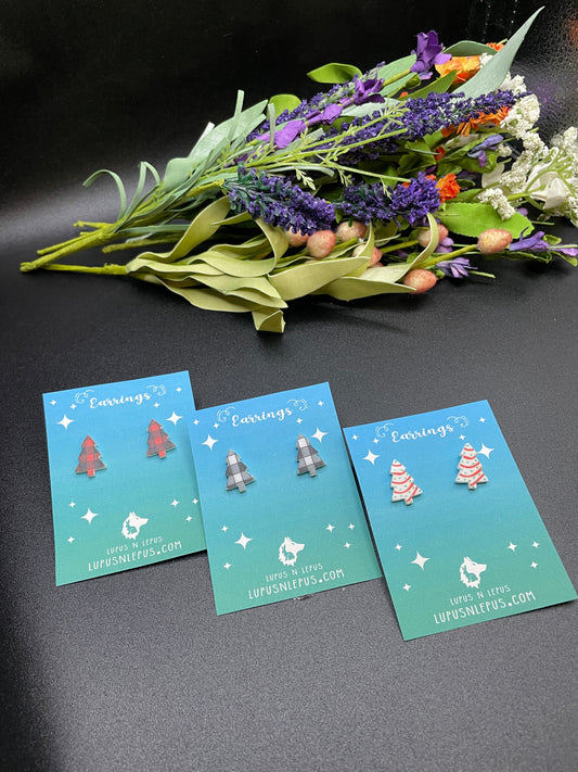 christmas cake earrings, plad christmas tree, little debbie cake earring, cute tree earrings