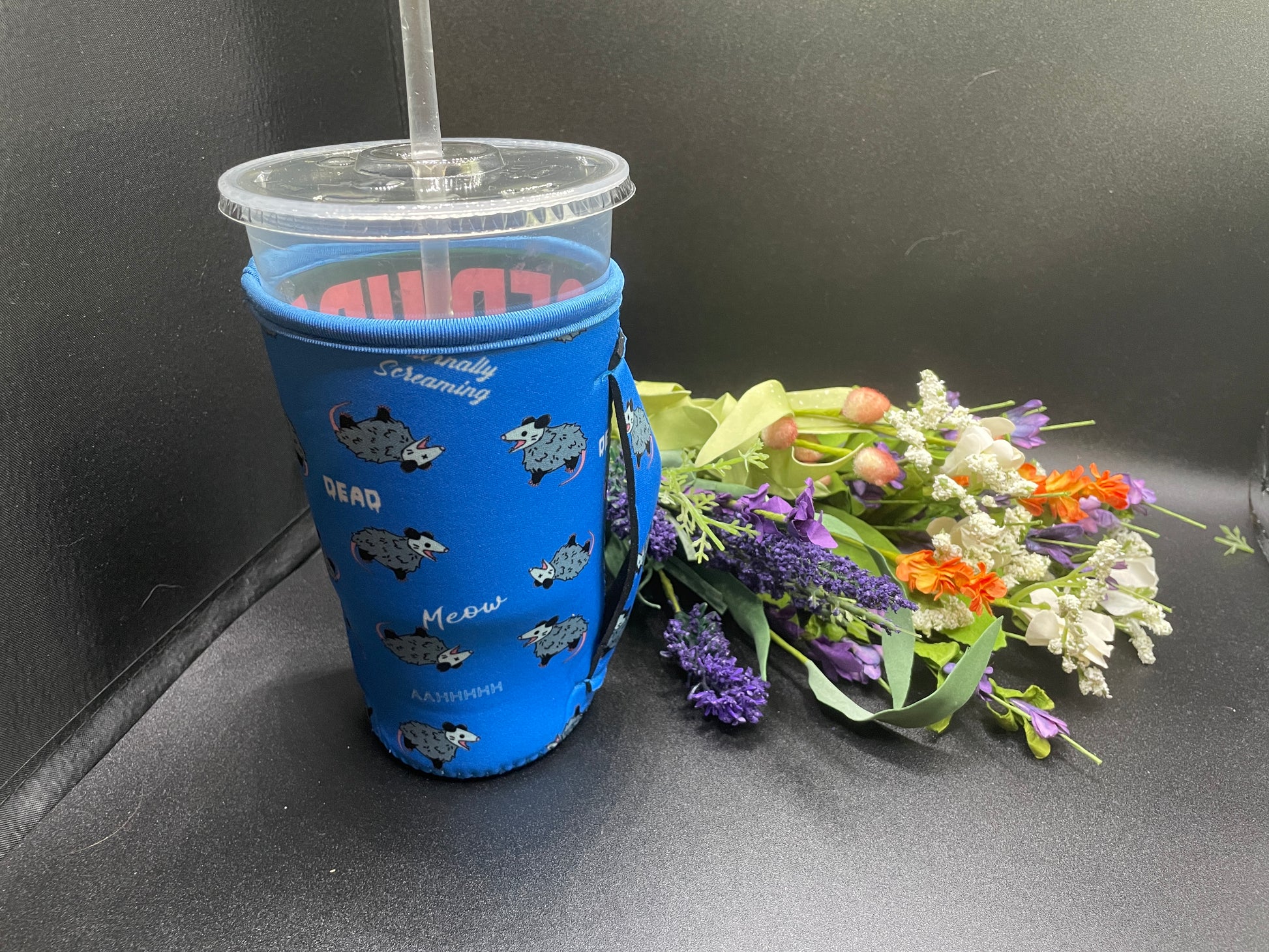 Neoprene coffee sleeve with handle Possums