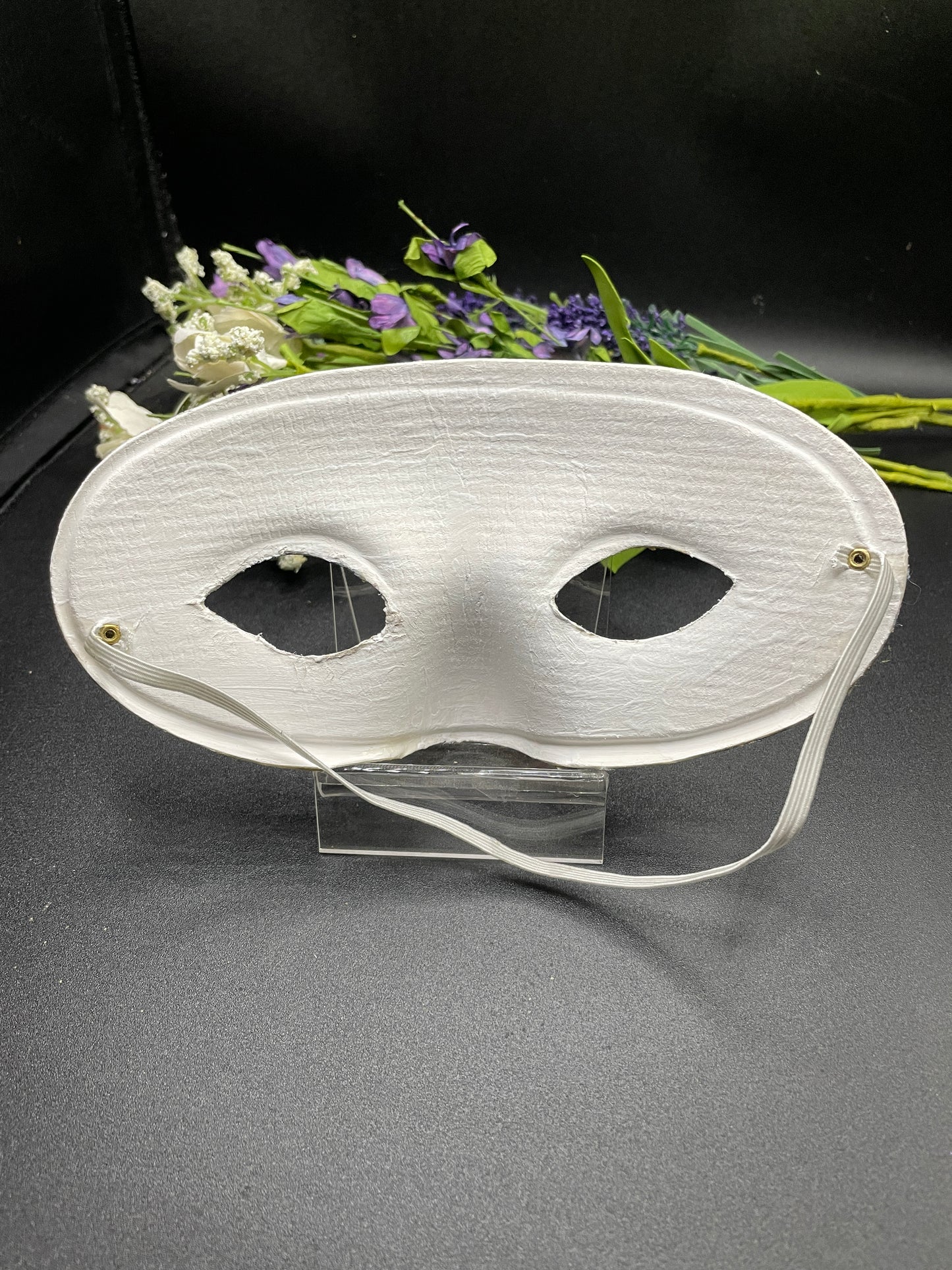 Marriott carpet mask (round) - Dragon con, carpet cult, marriott carpet, mask, masked ball, masquerade mask, costume, mardi gras mask,